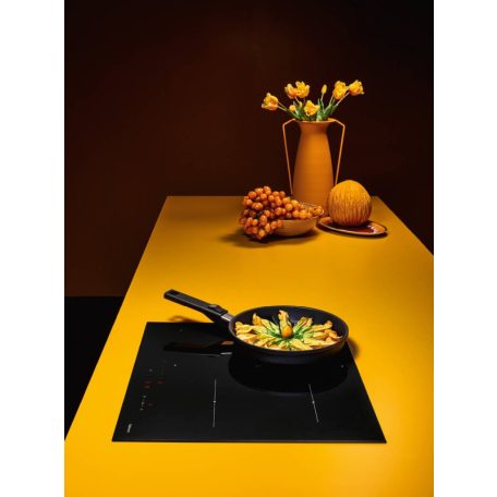 Falmec 58 cm indukciós főzőlap, fekete, 2 bridge és 2 normál zóna (elszívó vezérléssel)