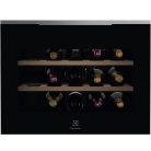 Electrolux KBW6X Beépíthető kompakt borhűtő, 15 palack, 44 cm