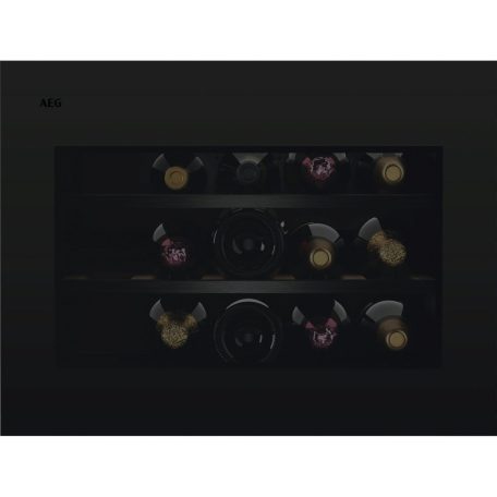 AEG NKW8P21KAT beépíthető kompakt borhűtő, 15 palack, 44 cm