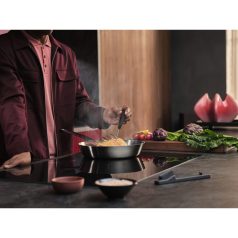   AEG TH85IH50IB beépíthető Indukciós főzőlap, Hob2Hood, 80 cm